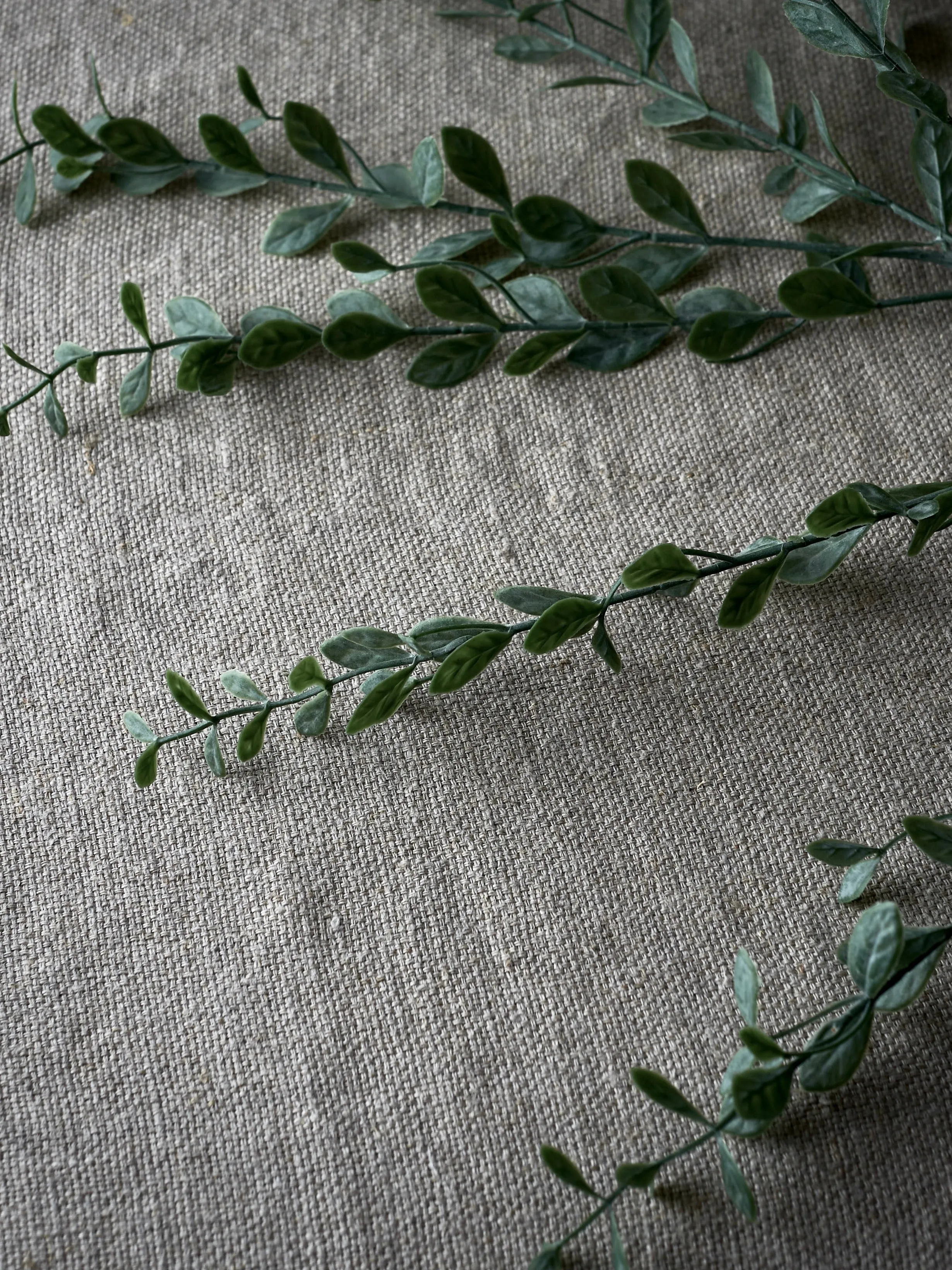 Faux Boxwood Spray