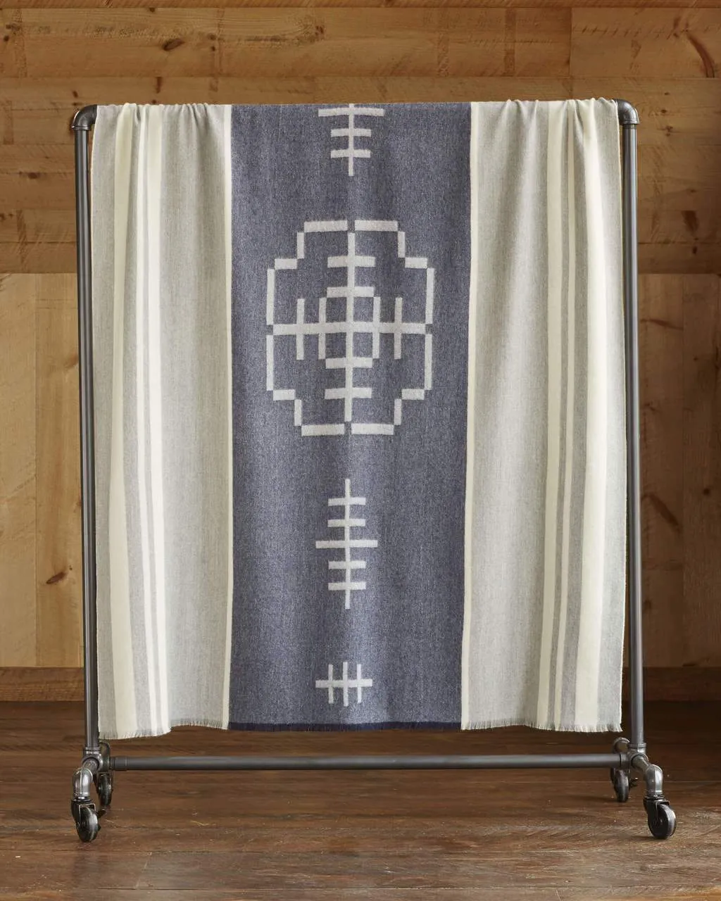 Mazing Throw in Light Grey | Alicia Adams Alpaca
