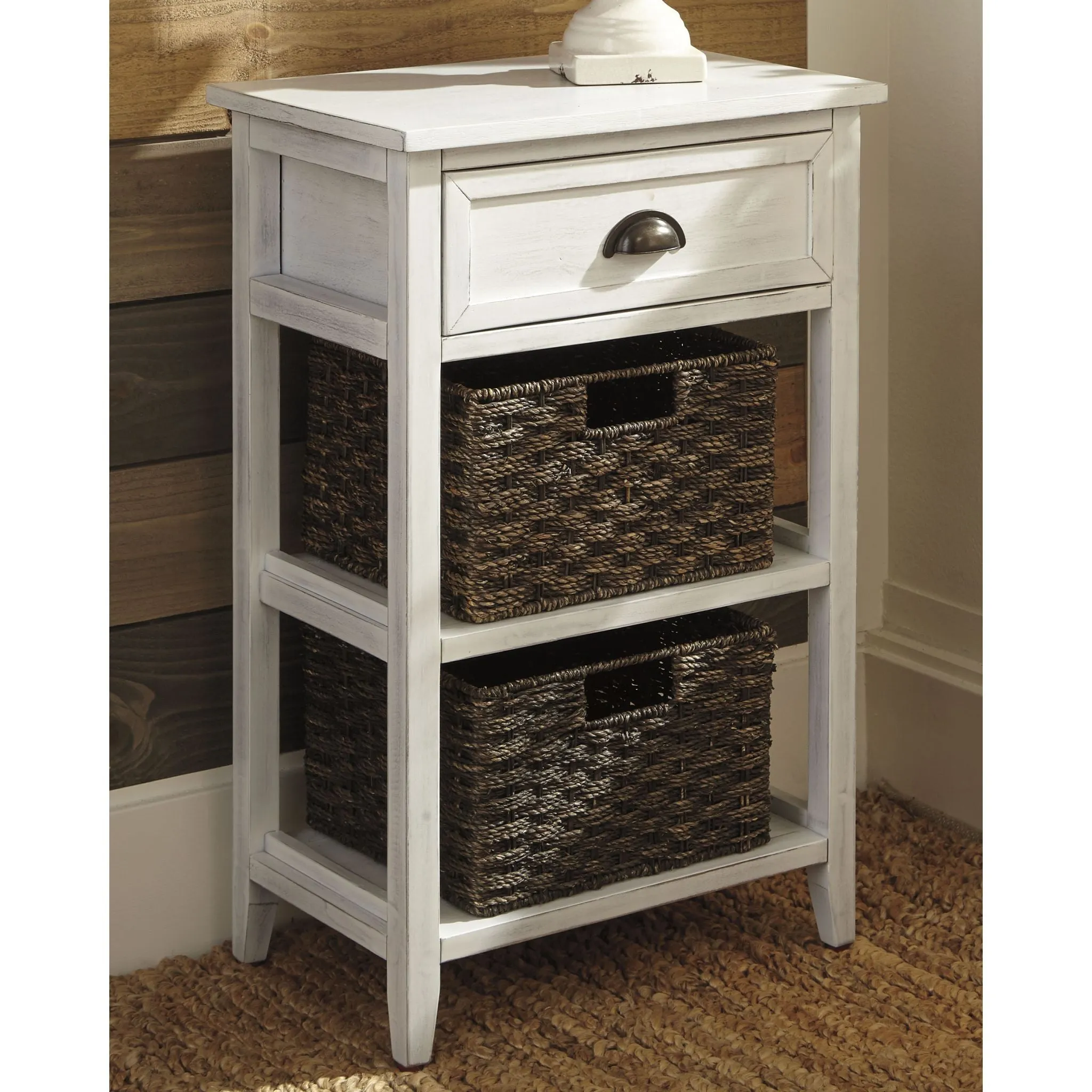 Oslember Accent Table